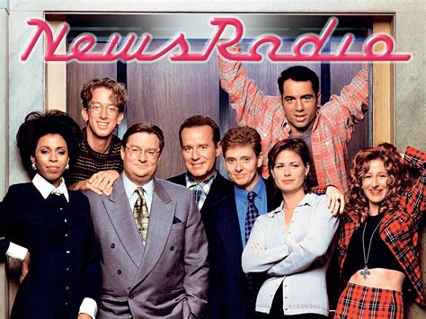  「NewsRadio」: かつてラジオ局に渦巻く笑いと愛、そして個性的な登場人物たち！